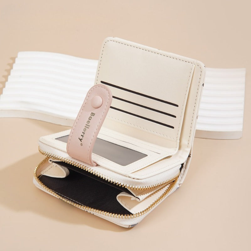 Vintage Bear Snap Wallet for Ladies Featuring a Zipper Change Compartment - a Compact Crossbody Clutch Ideal for Teens, Lightweight Storage Solution, And Easy Bear-Themed Additions for Travel And Everyday Use